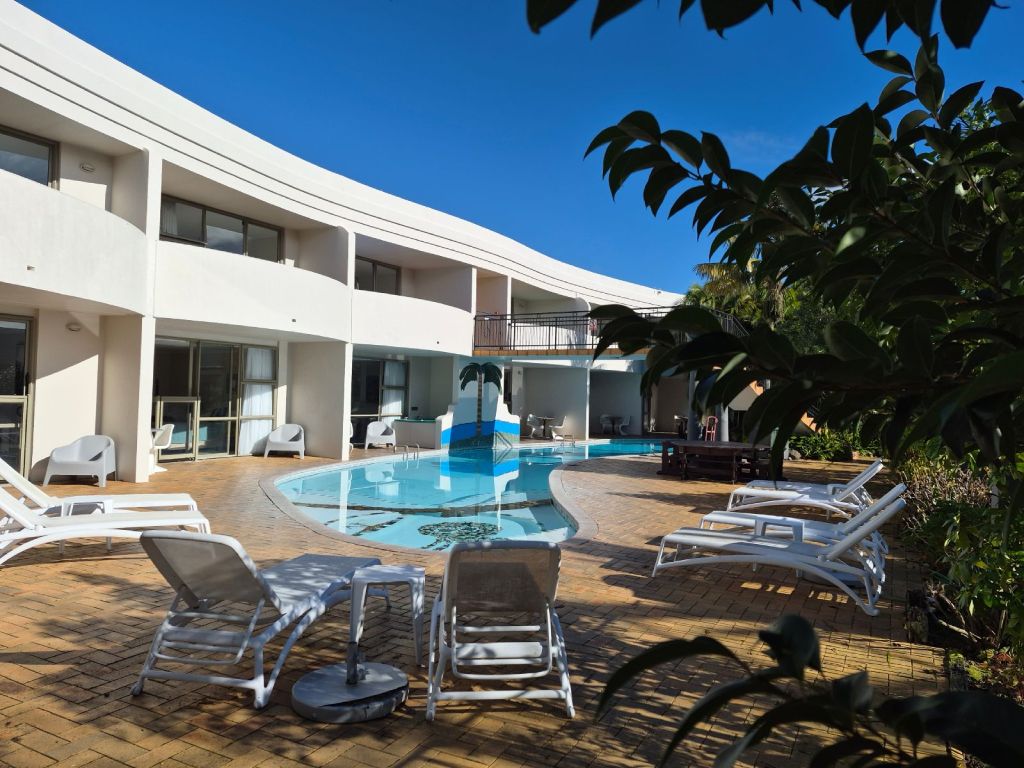 Breakers Motel Photo Gallery
