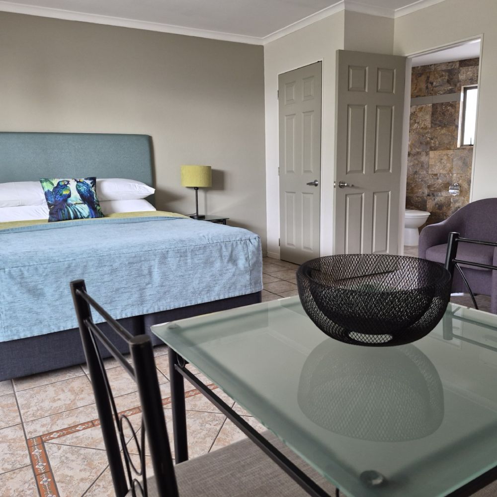 Studio Unit with Hot Tub
