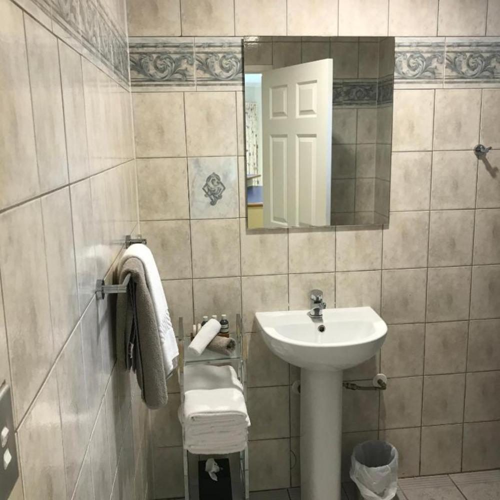 Suite 21, 2-Bedrooms & 2-Bathrooms